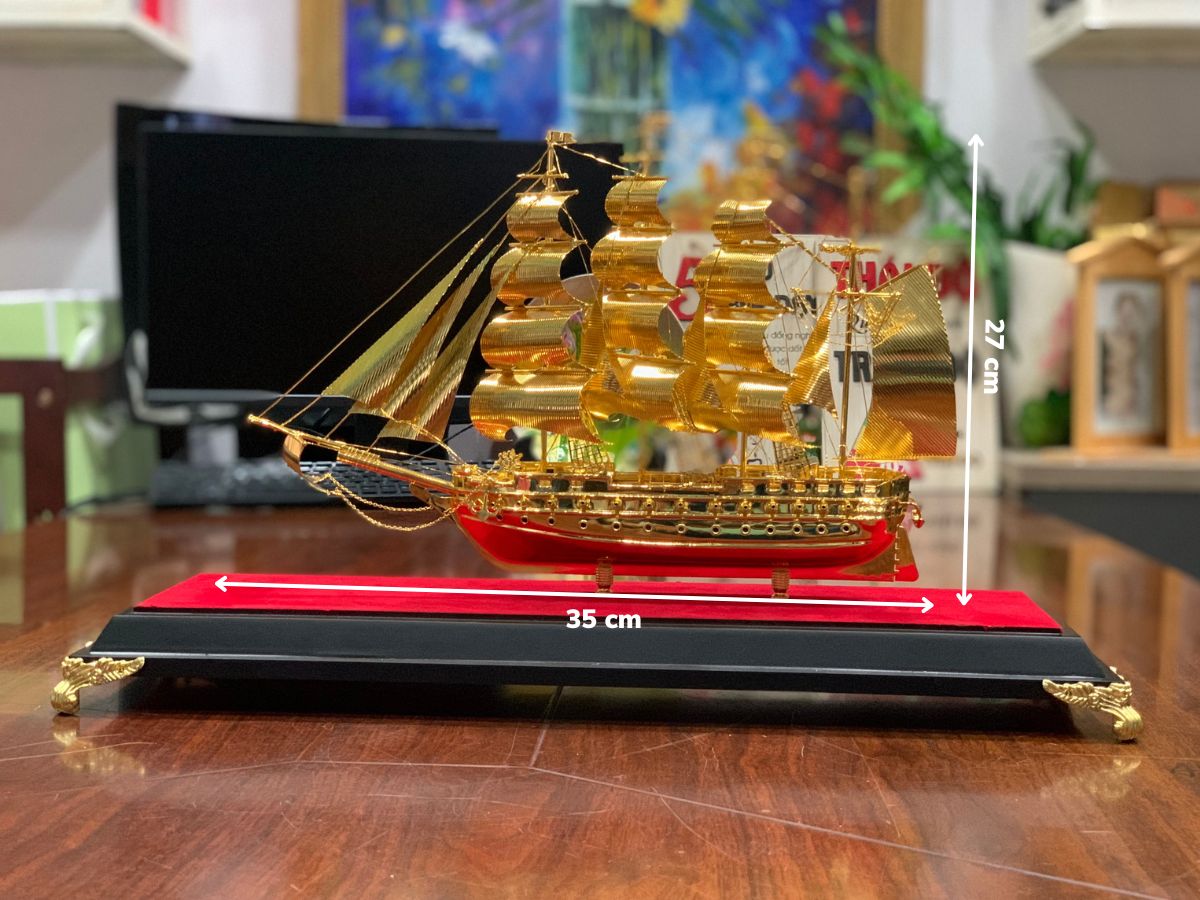 Mô Hình Thuyền Dát Vàng 24K DDTB026/1