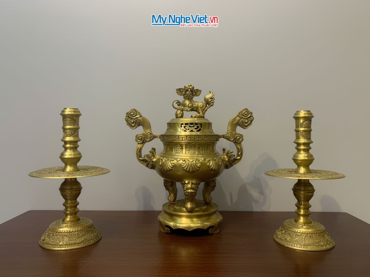 Bộ Tam Sự Bằng Đồng Vàng Đậm Trạm Hoa Sòi MNV-DD18/40