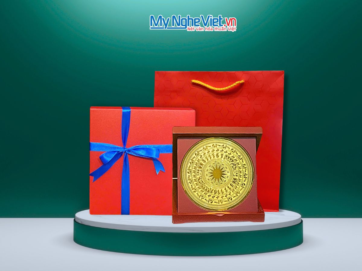 Đĩa trống đồng hình Mặt trống đồng ngọc lũ Việt Nam D17.5cm DD03-18