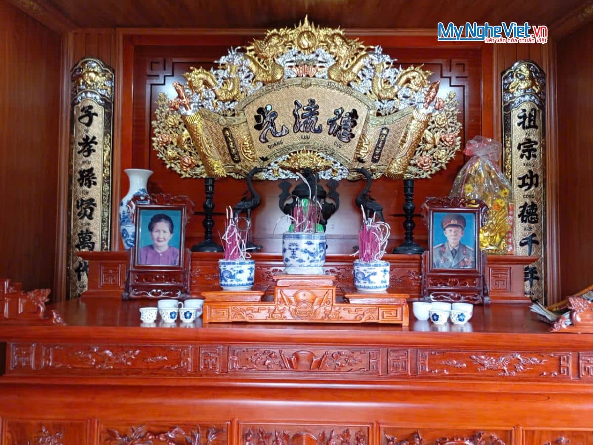 Hoành phi câu đối đồng - Cuốn thư câu đối